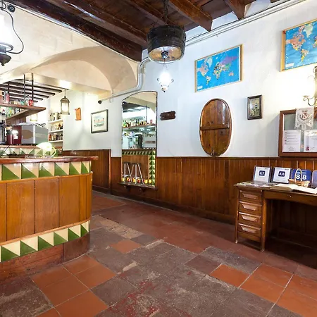 La Premsa 3*