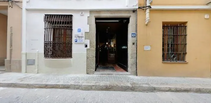 La Premsa Pensjonat 3*