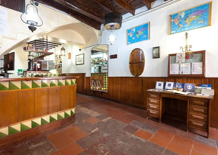 La Premsa 3*