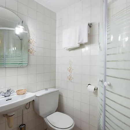 La Premsa Guest house 3*