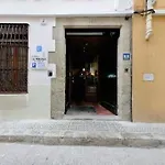 La Premsa 招待所 3*